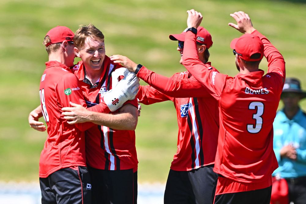 Overseas Pro Sponsorship / Angus Mckenzie (2026)