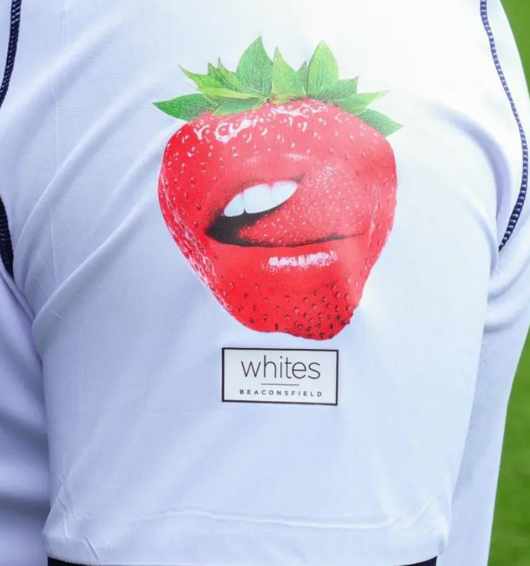 Away Shirt Sleeve Package