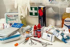 £1000 - First Aid Kit and Prescription Med's Pack