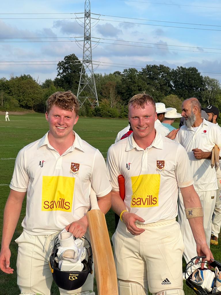 Cameron Cunningham (4s Captain)