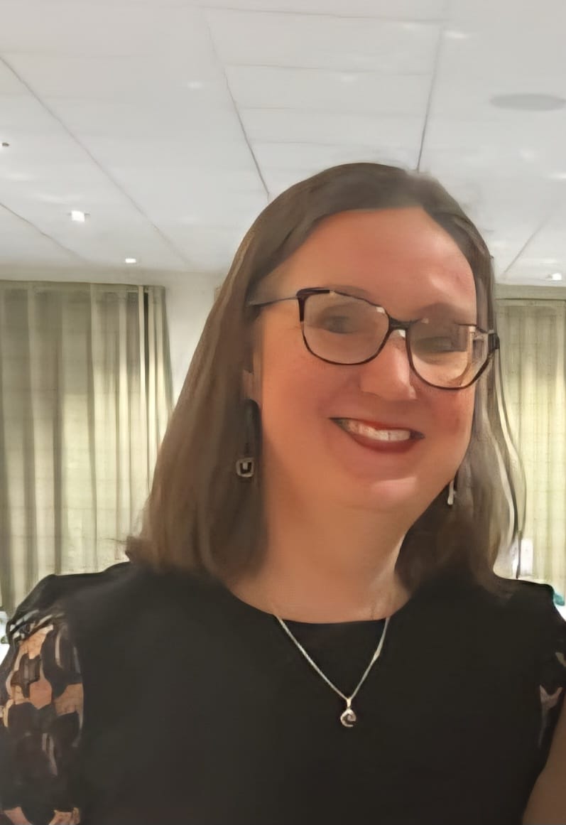 Woman's Player - Victoria Flanagan