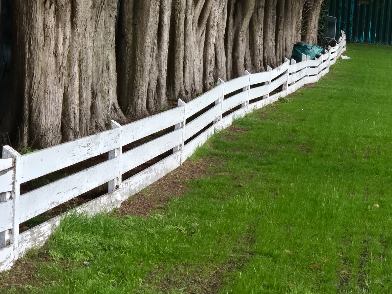 Pavillion Fence Advertisement